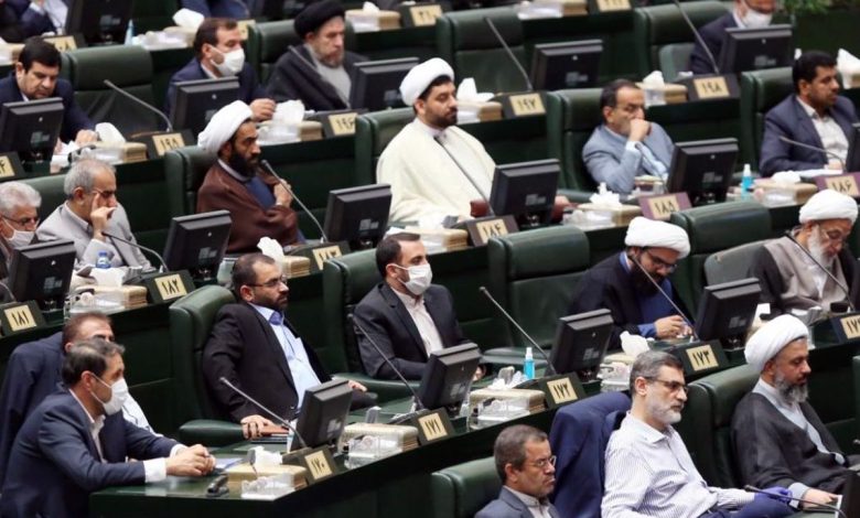 شرکت در جلسه ۴۵ دقیقهای برای تصمیمگیری در مورد طرح صیانت