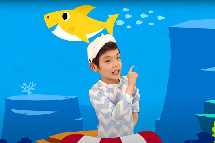 Baby Shark، پربازدیدترین ویدئوی یوتیوب تبدیل به فیلم می‌شود + ویدئو