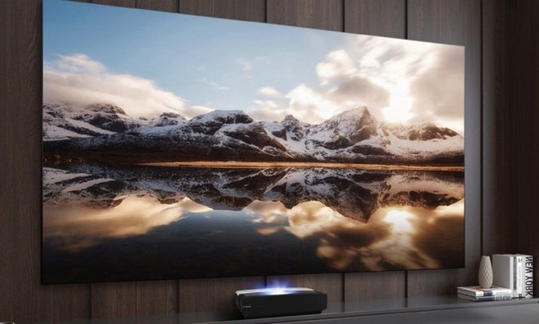 هایسنس اولین تلویزیون لیزری ۱۲۰ اینچی جهان را با قیمت ۱۸ هزار دلار معرفی کرد