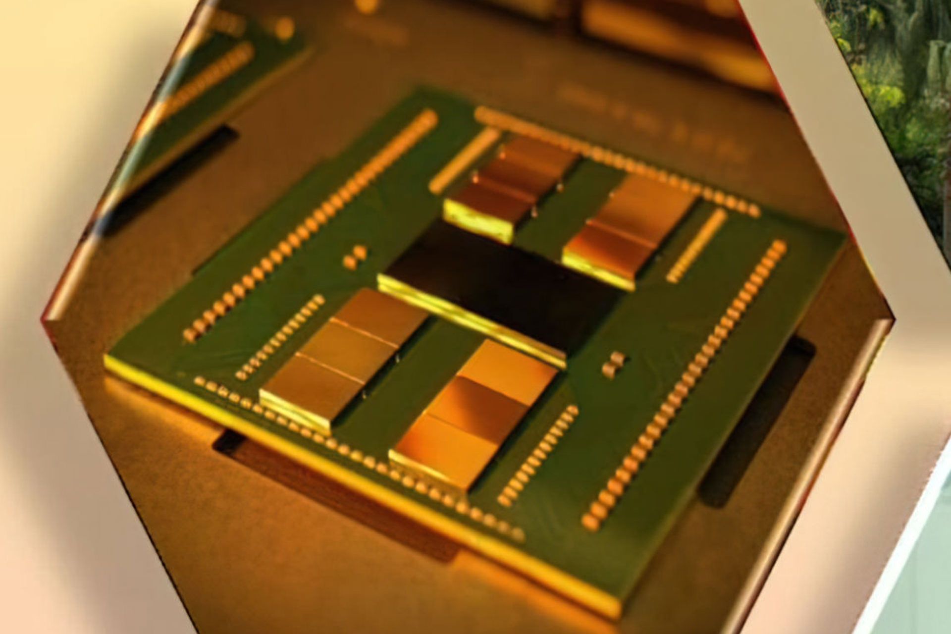 پردازنده AMD EPYC Genoa با ۱۲ چیپلت Zen 4 به تصویر کشیده شد