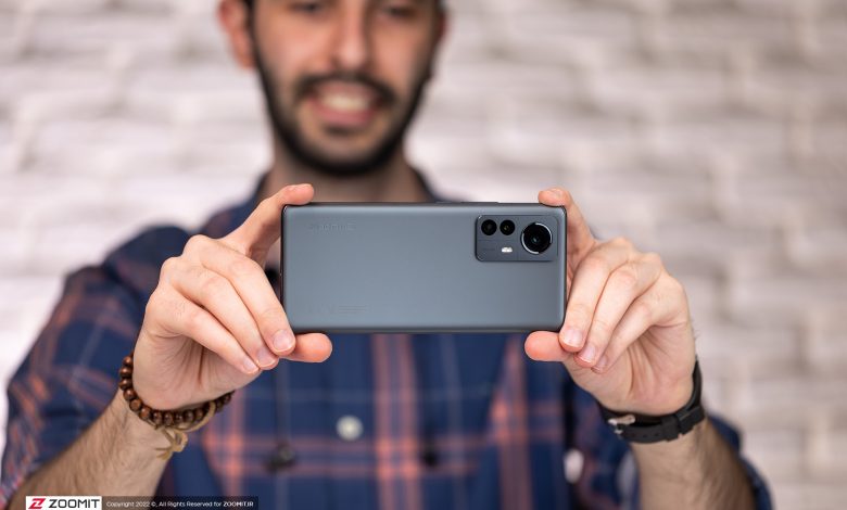 تصویر فاششده از گوشی هوشمند شیائومی ۱۲T Pro دوربین اصلی ۲۰۰ مگاپیکسلی آن را نشان میدهد