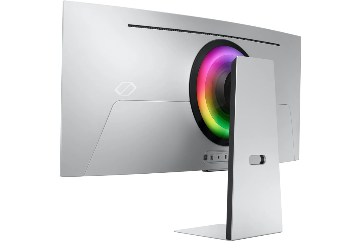 ایفا ۲۰۲۲: سامسونگ مانیتور گیمینگ Odyssey OLED G8 را رونمایی کرد