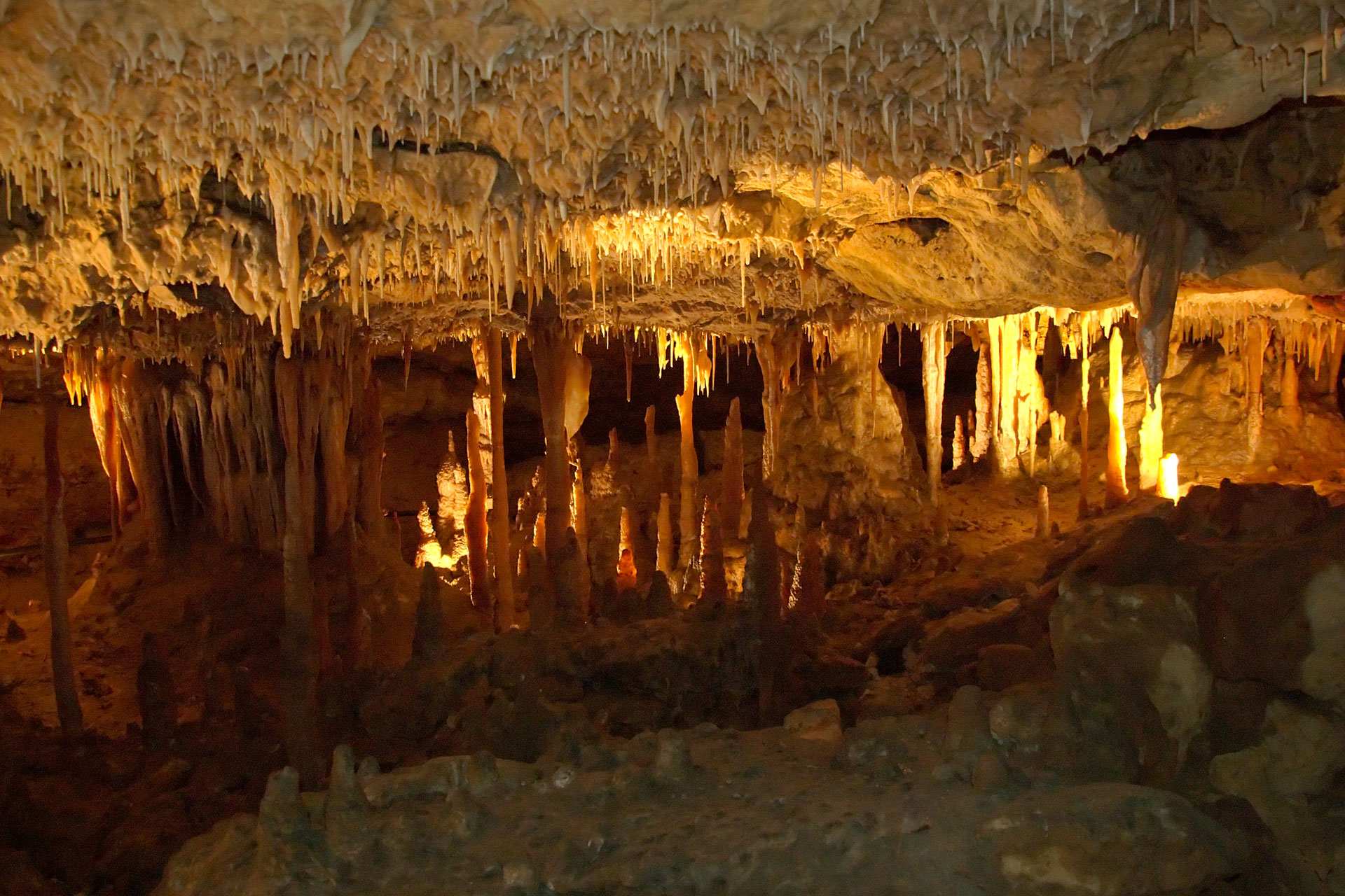 غارهای معروف استرالیا ۵۰۰ هزار سال قدیمی‌تر از حد تصور پیشین هستند