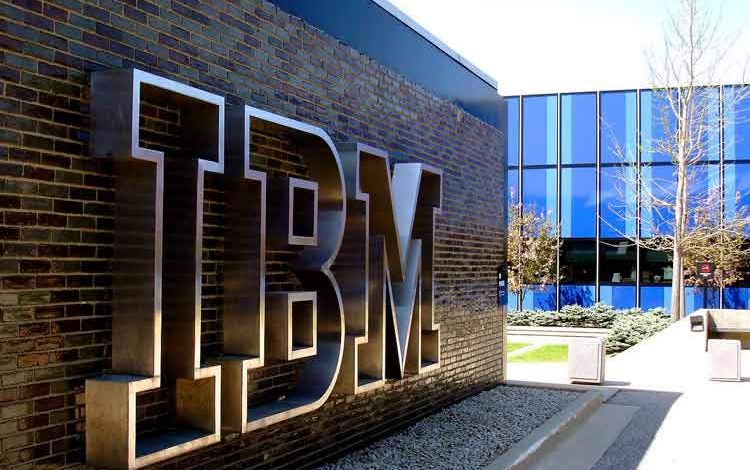 شکایت IBM از مدیرکل سابق این شرکت