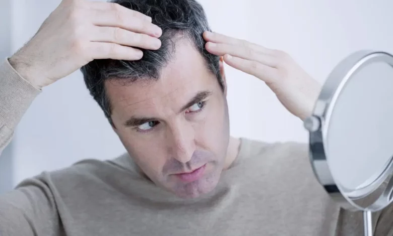 علت نازک‌ شدن مو چیست و چگونه می‌توان آن را متوقف کرد؟