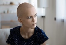 تنهایی می‌تواند زندگی بازماندگان سرطان را کوتاه کند