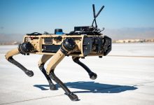 سگ‌های رباتیک چهارپا و مسلح وارد ارتش آمریکا شده‌اند