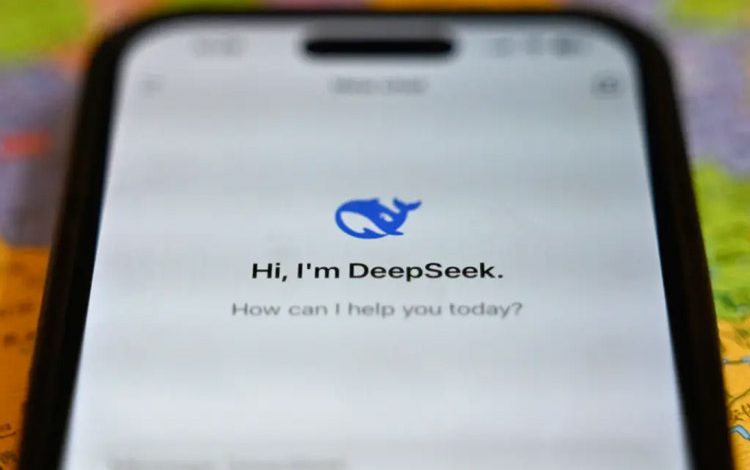 DeepSeek: هر آنچه که باید در مورد برنامه چت‌بات هوش مصنوعی بدانید