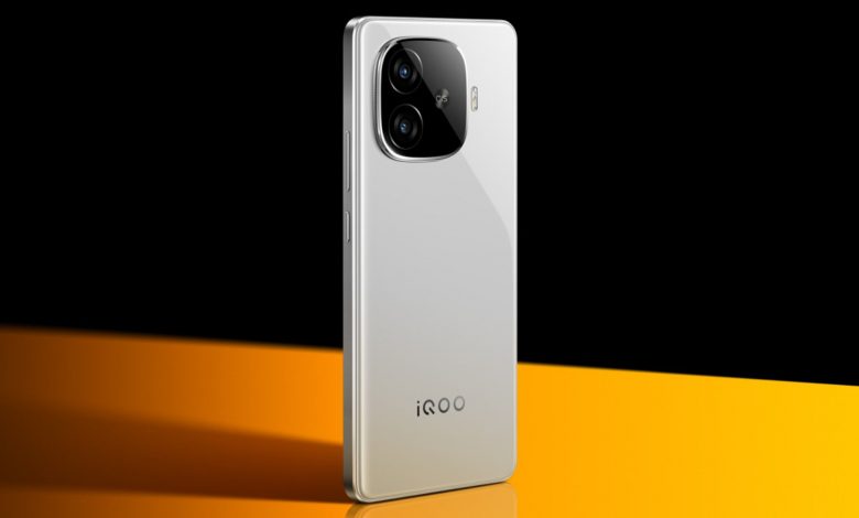 گوشی آیکو Z10 توربو با باتری ۷ هزار میلیآمپرساعتی عرضه میشود