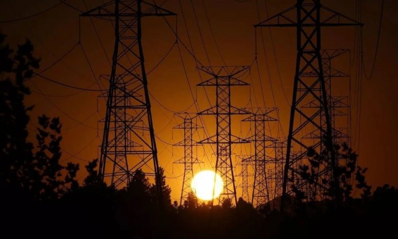 مدیرعامل توانیر اعلام کرد: مشارکت بی‌سابقه تهران و خوزستان در کاهش مصرف برق