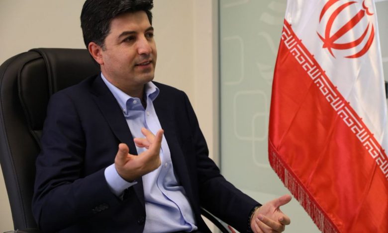 مدیرعامل کارنامه: کاهش درآمد، فشار مالیات و تامین اجتماعی ما را به تعدیل نیرو رساند