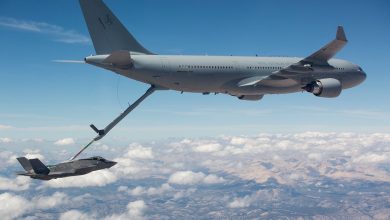 ویدیو: سوخت‌گیری جنگنده F-35 در آسمان و بدون فرود روی زمین