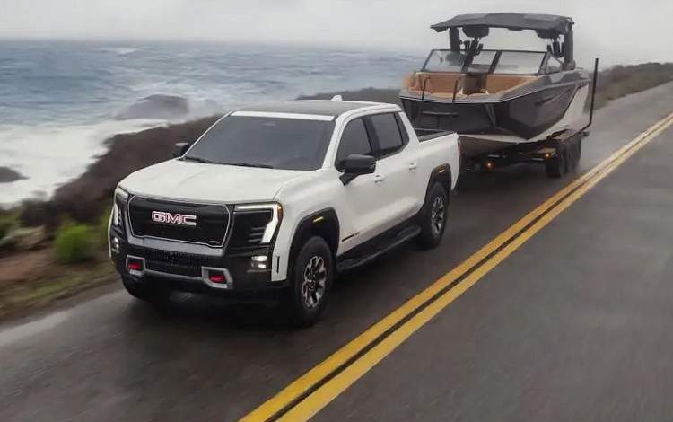 کاهش چشمگیر قیمت GMC Sierra EV؛ نسخه ۲۰۲۶ با امکانات بیشتر و هزینه کمتر