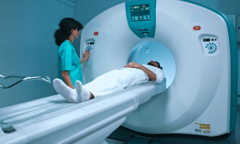 دکمه قرمز ۵۰هزار دلاری؛ چرا خاموش کردن ناگهانی دستگاه MRI فاجعه‌بار است؟