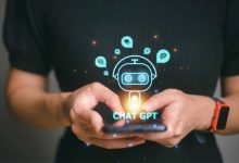 شکایت از OpenAI: بررسی نقش ChatGPT در یک خودکشی نوجوانان