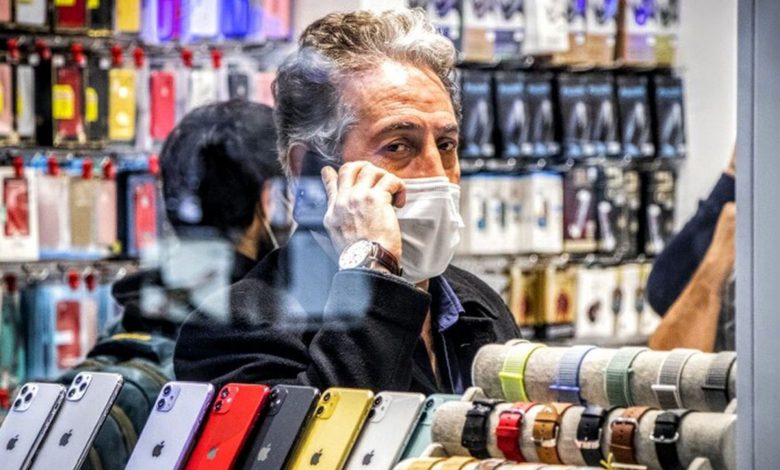 واردات تجاری موبایل ۲۵ درصد افت کرد/ واردات مسافری جای روش‌های رسمی را گرفت؟