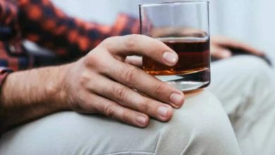 نوشیدن الکل خطر ابتلا به زوال عقل را افزایش می‌دهد