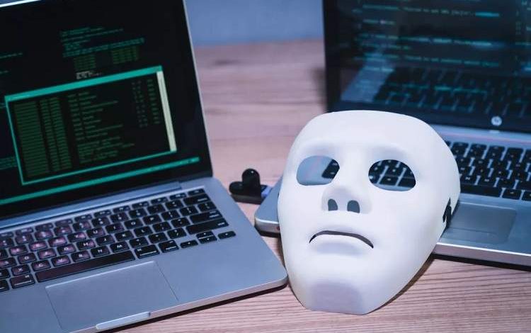 افشای گسترده اطلاعات ۲۲ هزار مقام آمریکایی از طریق داده‌های سرقتی سلزفورس