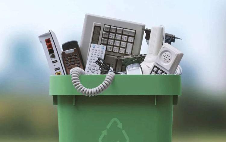 بزرگترین تولیدکننده زباله الکترونیکی در جهان