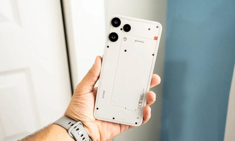 رسمی: گوشی جدید ناتینگ زائدافزار دارد