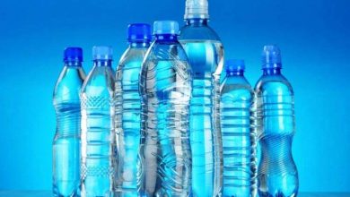 آب بطری و ریزپلاستیکها: هشداری جدی برای سلامت کلیهها