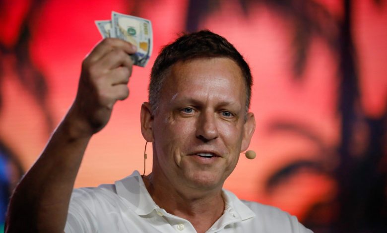 این میلیاردر به شما ۲۰۰ هزار دلار میدهد تا دانشگاه را «رها» کنید!