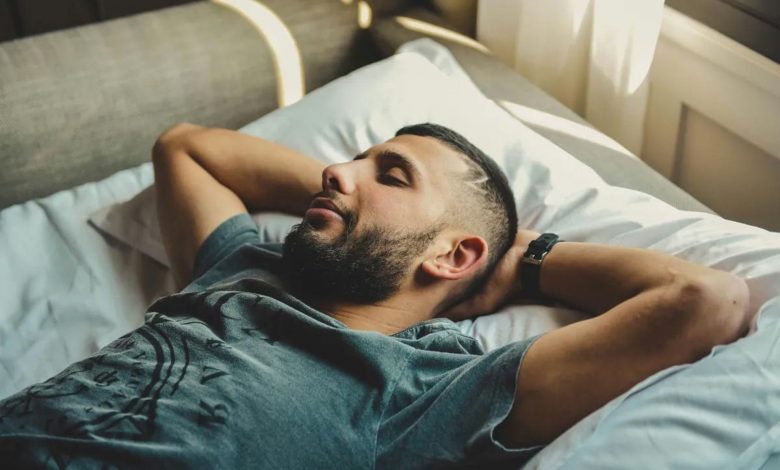 ببینید: تخت‌خواب عجیبی که بیدارشدن سر وقت را تضمین می‌کند!