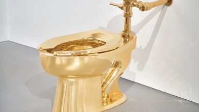 توالت طلای ۱۲ میلیون دلاری؛ شاهکار جدید از خالق موز جنجالی!