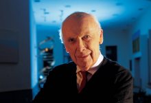 جیمز واتسون، کاشف ساختار DNA و یکی از اثرگذارترین دانشمندان قرن بیستم درگذشت