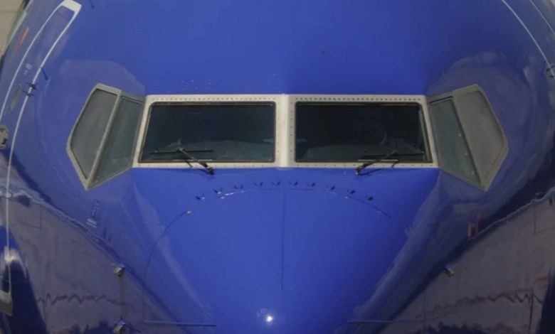 شکستن شیشه جلو هواپیما چه عواقبی دارد؟