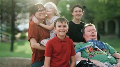 معجزه علم و تکنولوژی؛ پدر مبتلا به ALS حالا «یک جفت چشم جدید» دارد