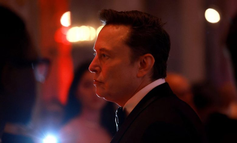 نبرد بر سر یک تریلیون دلار؛ ایلان ماسک در برابر بزرگترین صندوق مالی دنیا