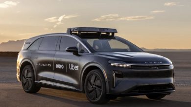 اوبر به گسترش ناوگان تاکسی‌های خودران ادامه می‌دهد