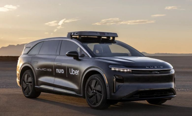 اوبر به گسترش ناوگان تاکسی‌های خودران ادامه می‌دهد