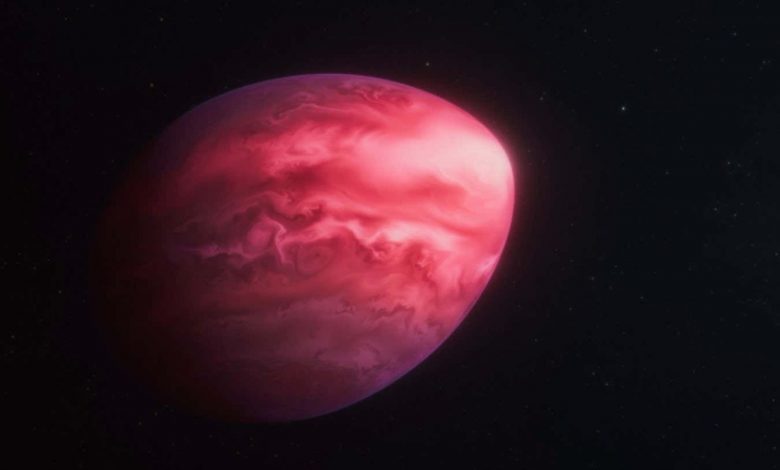 این سیاره آن‌قدر تحت فشار گرانش ستاره‌اش قرار دارد که به شکل لیمو درآمده است