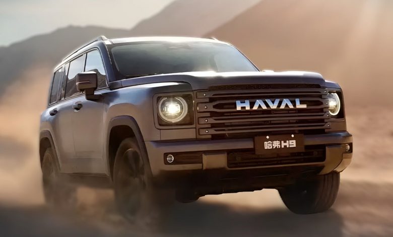 این شاسیبلند غولپیکر چینی با ۲ باک سوخت ۱۴۰۰ کیلومتر راه میرود