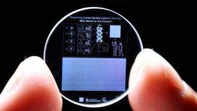 این شیشه عجیب، اطلاعات را تا ۱۳٫۸ میلیارد سال ذخیره می‌کند!