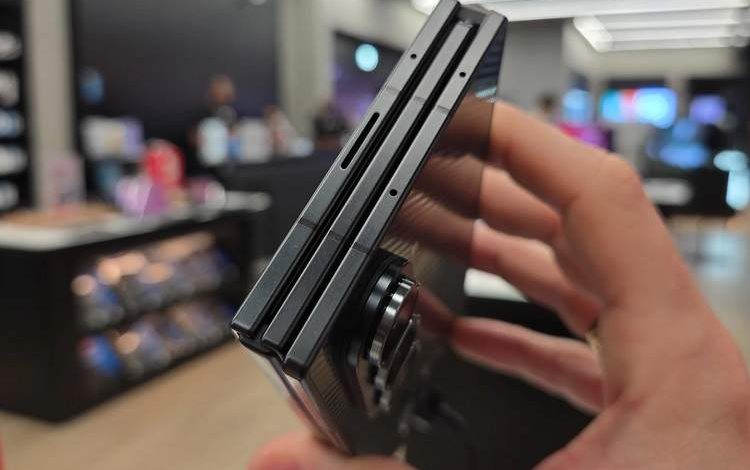 بررسی Galaxy Z TriFold؛ نوآوری سخت‌افزاری با چالش نرم‌افزاری