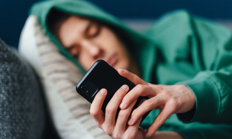 تقریبا یک‌سوم نوجوان‌ها هر روز از چت‌بات استفاده می‌کنند