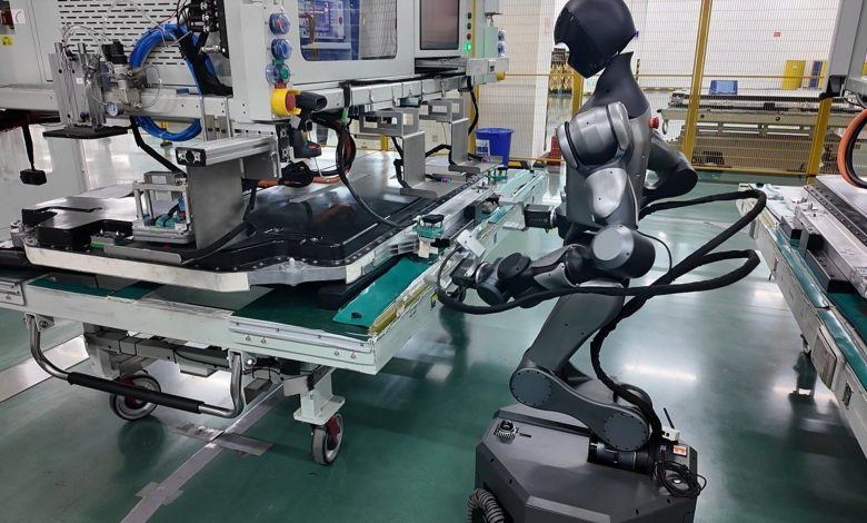 ربات‌های انسان‌نما در کارخانه تولید باتری CATL مستقر شدند