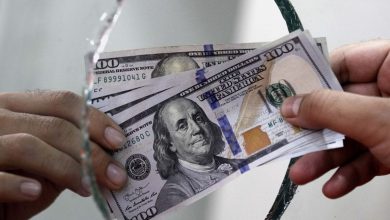 رشد دلار در مرکز مبادله از بازار آزاد جلو زد؛ دلار رسمی در یک روز ۳ هزار تومان گران شد