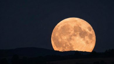 سومین ابرماه پیاپی سال از راه رسید؛ قرص بزرگ ماه آخر هفته در آسمان می‌درخشد