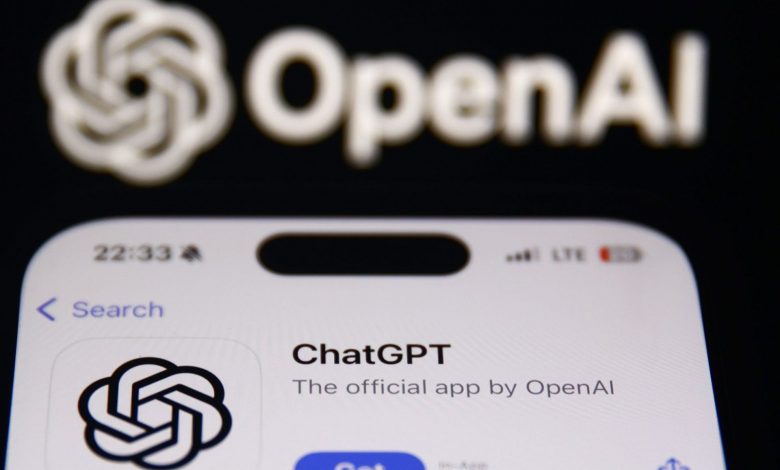 فروشگاه اختصاصی ChatGPT احتمالا ضرر سنگینی به اپل و گوگل می‌زند