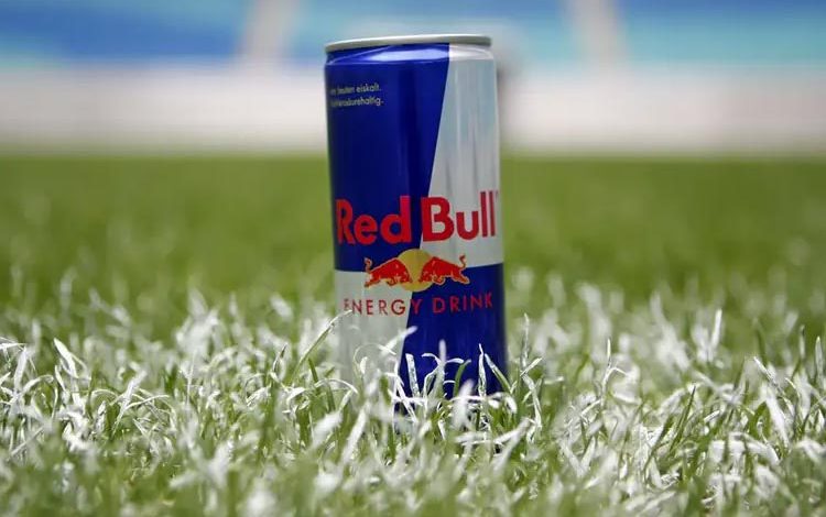 مصرف زیاد نوشابه‌های انرژی‌زا و افزایش جدی خطر سکته مغزی