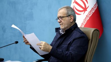 نامه ۱۸۰ اقتصاددان به پزشکیان درباره گرانی بنزین: ابتدا بودجه نهادهای خاص را حذف کنید