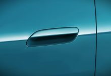 پس‌لرزه تصادف ماشین شیائومی؛ دستگیره مکانیکی برای خودروهای چینی اجباری شد