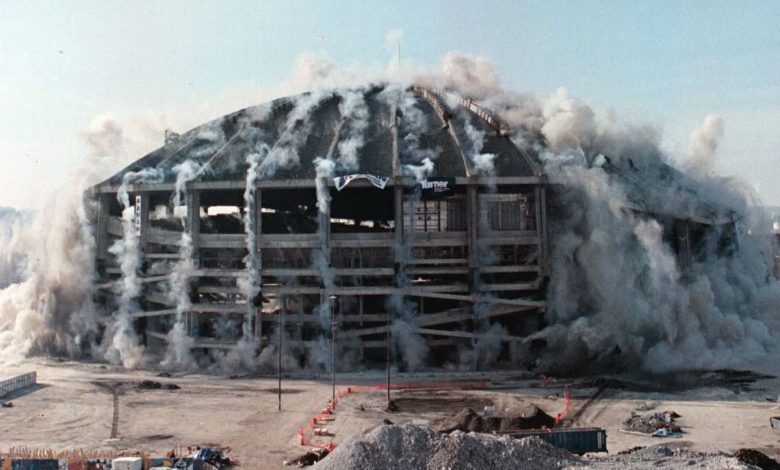 چرا این سازه‌های چند میلیارد دلاری با خاک یکسان شدند؟