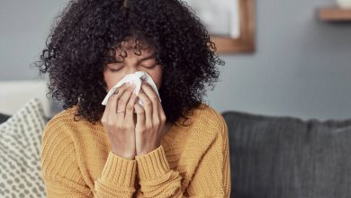 چرا وقتی سرما می‌خوریم، دچار آبریزش بینی می‌شویم؟