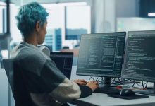 چگونه برنامه‌نویس هوش مصنوعی شویم؟ حقوق و چشم‌انداز شغلی در ۲۰۲۵-۲۰۲۶