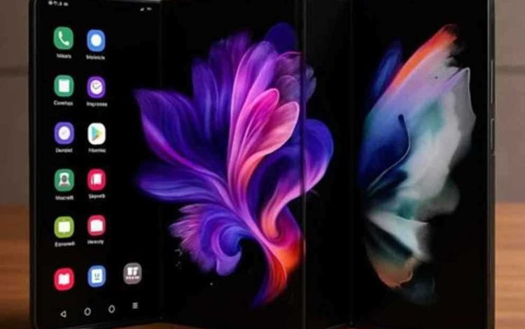 گلکسی Z TriFold با طراحی فوقباریک و نمایشگر ۶.۵ اینچی رونمایی شد